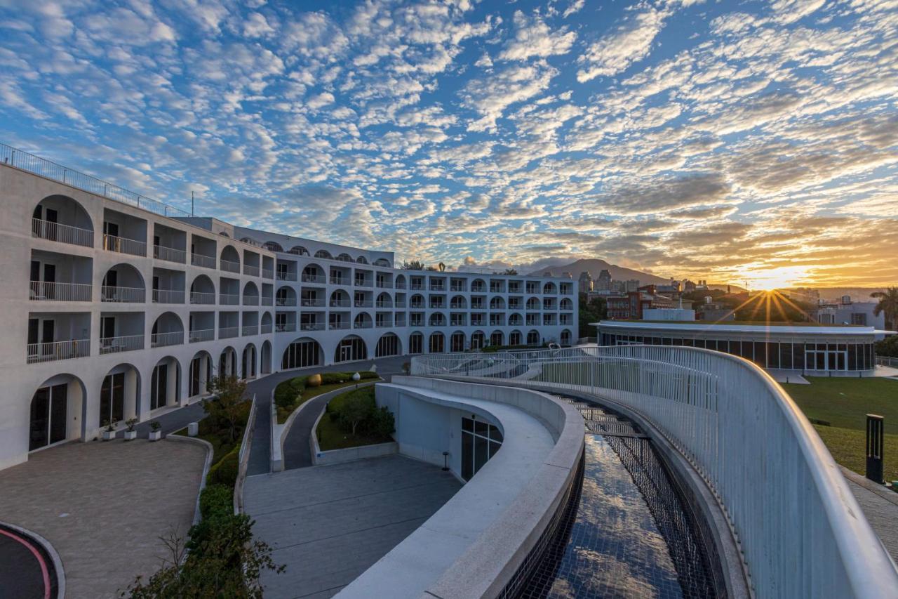 Golden Tulip FAB Hotel New Taipei Tamsui Exterior foto