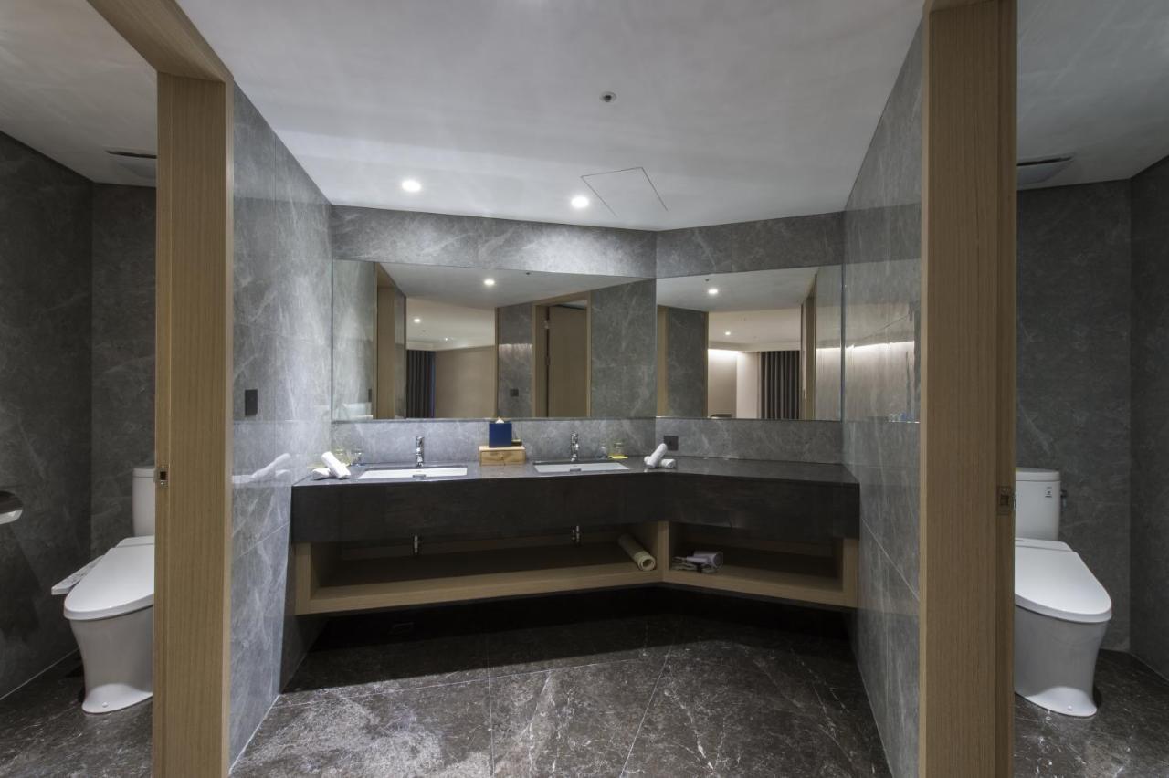 Golden Tulip FAB Hotel New Taipei Tamsui Exterior foto